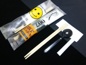 一次性四合一餐包保质期是多久?90%的人答不出来播报文章